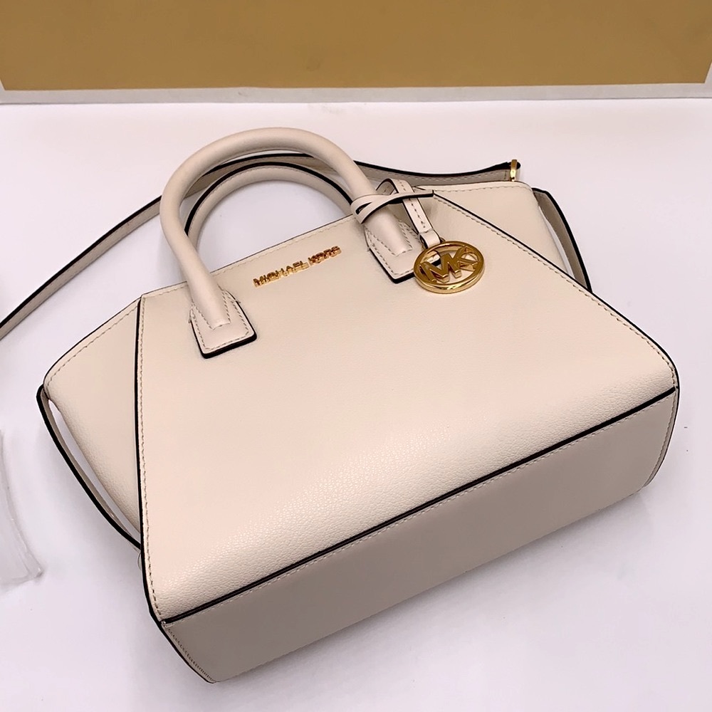 MICHAEL KORS
Avril Small Leather Top-Zip Satchel LIGHT CREAM COLOR - Picture 13 of 13